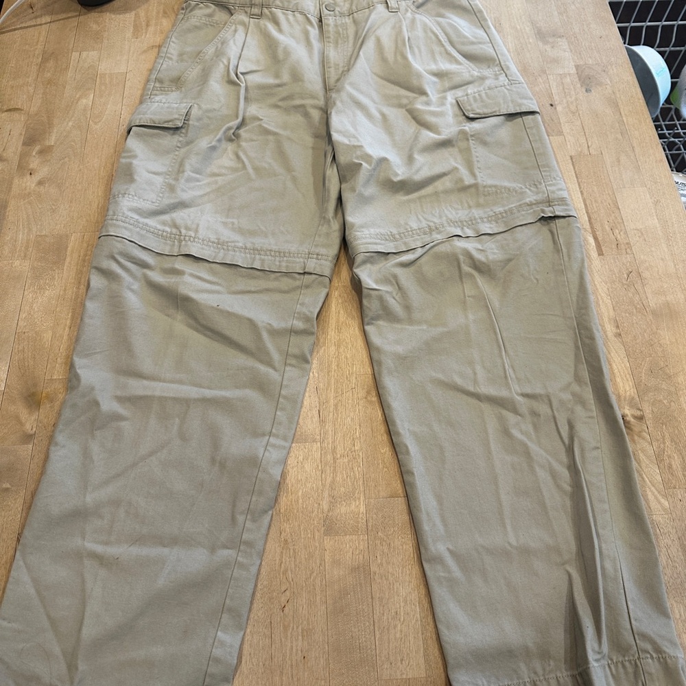 Columbia Tan Cargo Pants Durable Outdoor Wear